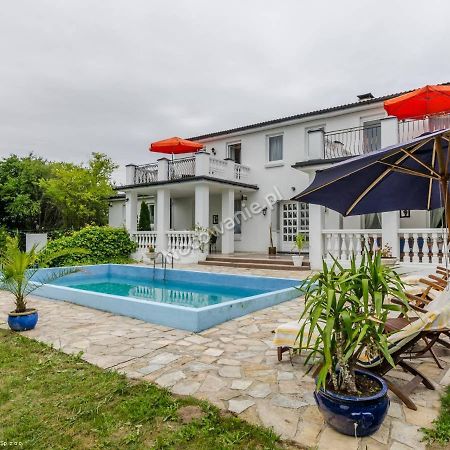 Villa Tara Ustka Exterior foto